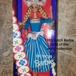 New Vintage 1993 Dutch Barbie Dolls Of The World Collection